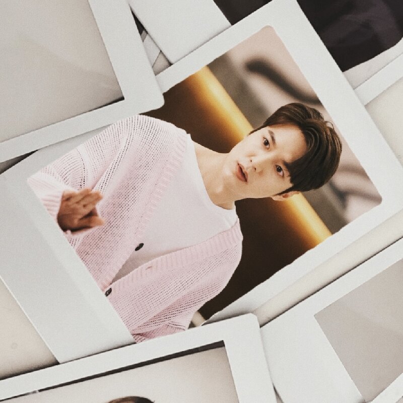 30/50PC Coreano Idol Lee Minho - Korean Lifestyle Magazine recensione e prezzo